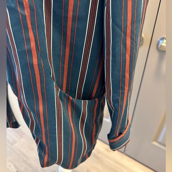 Sienna Sky light weight blazer - Picture 4 of 6